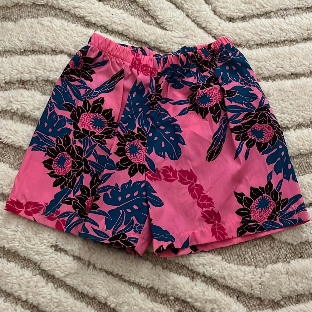 HAWAIIAN PRINT SHORTS
